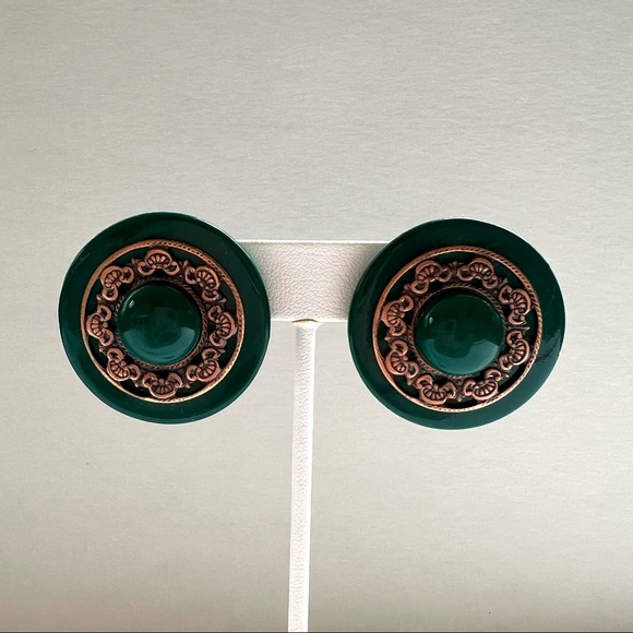 Vintage Round Statement Earrings - Picture 2 of 4